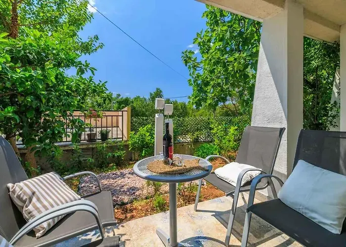 Apartamento Near In 54776 *