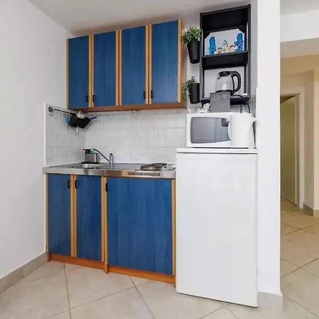 דירה Near In 54776